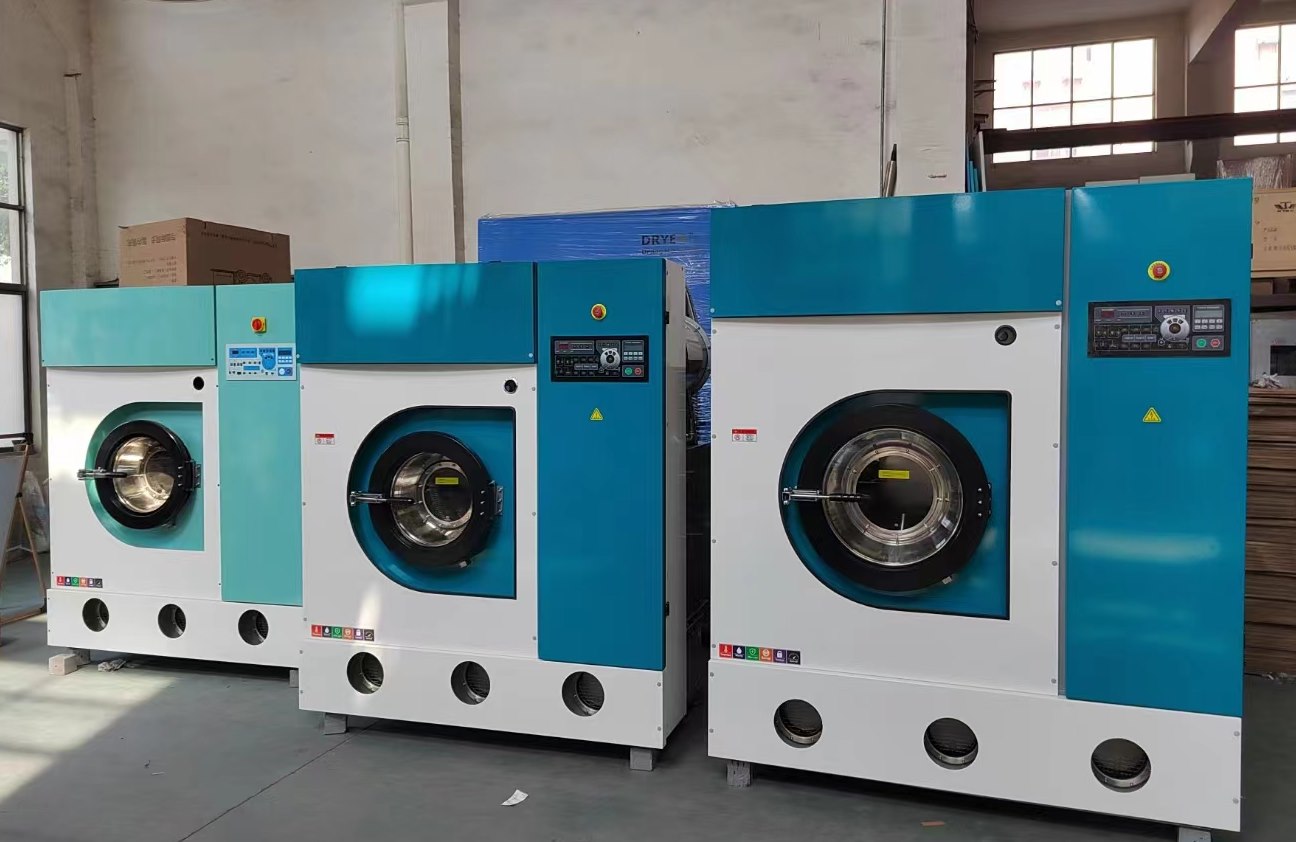 Fully enclosed perchloroethylene dry cleaning machines in workshop