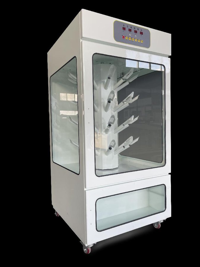 Rotary shoe dryer for 20 pairs