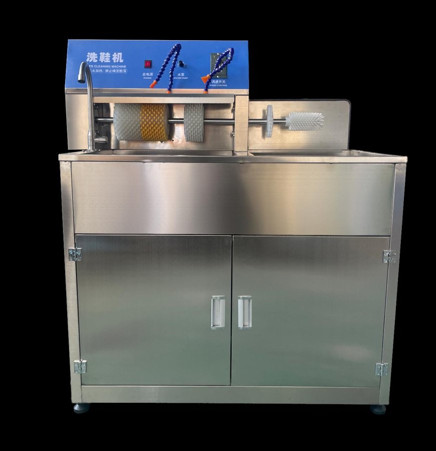 Double-slot shoe washing machine