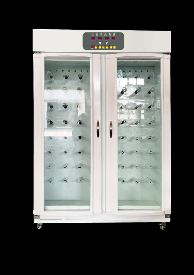 Shoe dryer for 32 pairs